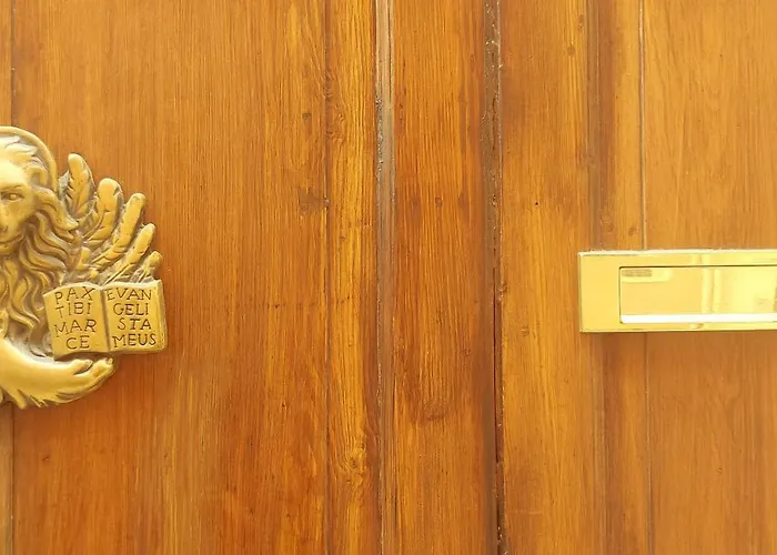 Mario Number 8 בית הארחה 3*